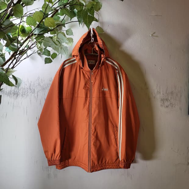 아식스 점퍼 (100)