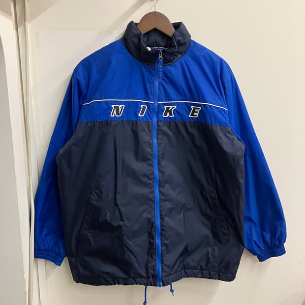 N123 나아키 센터로고 누빔 자켓