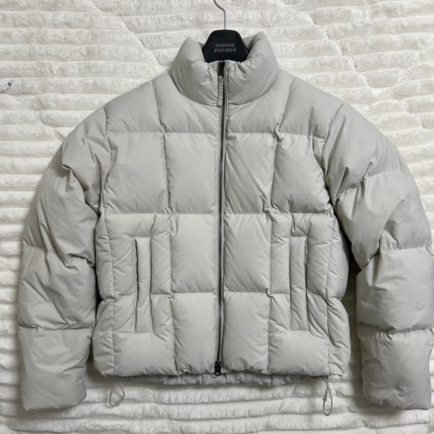 덕다운 스퀘어 퀼티드 숏패딩