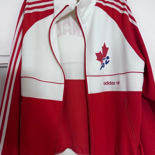 아디다스 캐나다 져지