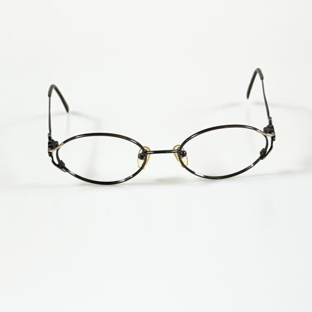 90s LUICHEL 건메탈 슬림 오벌 프레임 빈티지 안경
