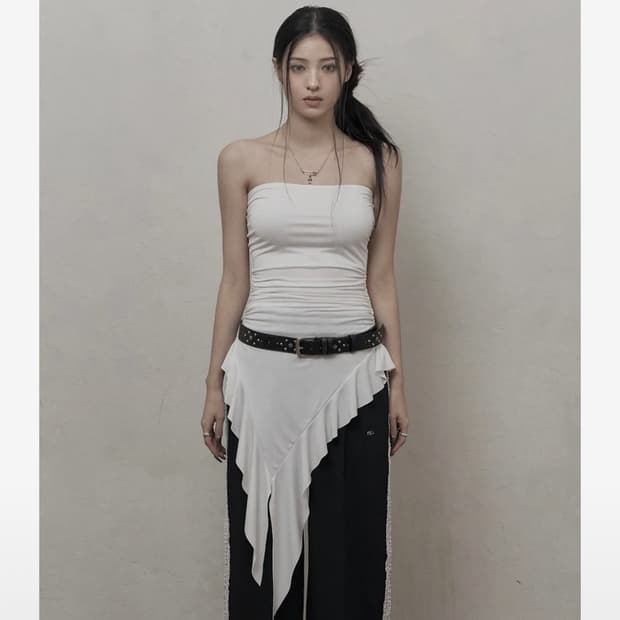 카키포인트 레이어드 탑Ruffled Layered Top (ivory)