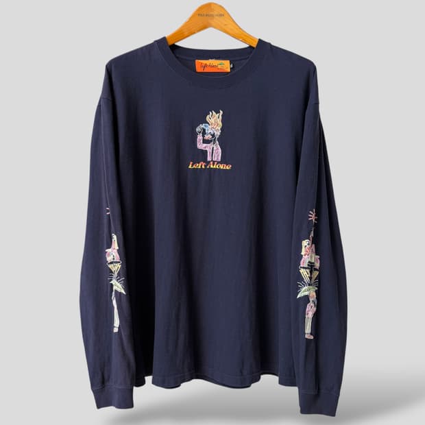 (XL)Left Alone 일러스트 자수 긴팔 티셔츠