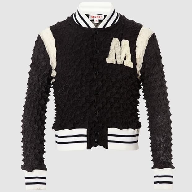 22AW 스파이키 스타디움