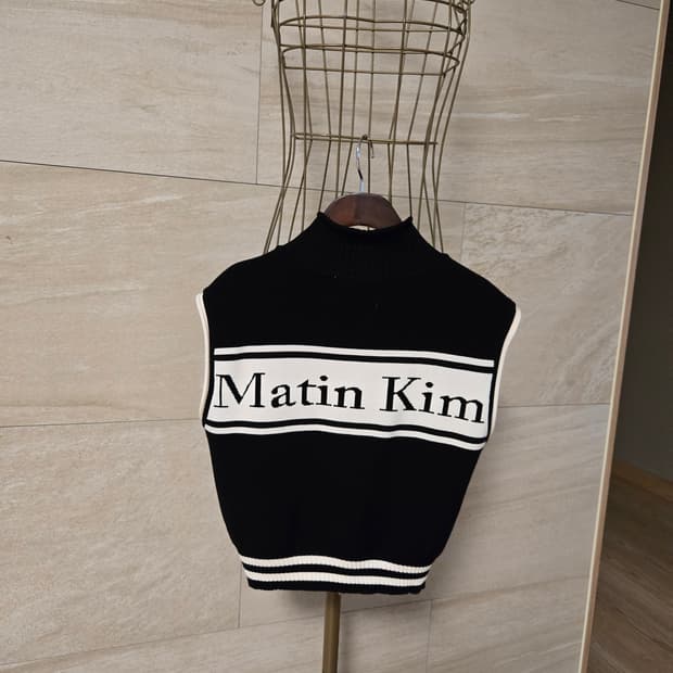 [s] 마뗑킴 여성 크롭 니트 조끼 집업
