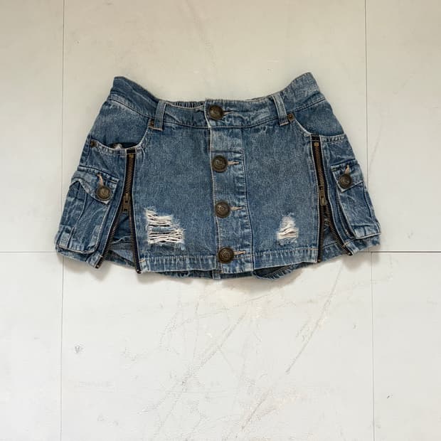 • denim detail shorts skirt