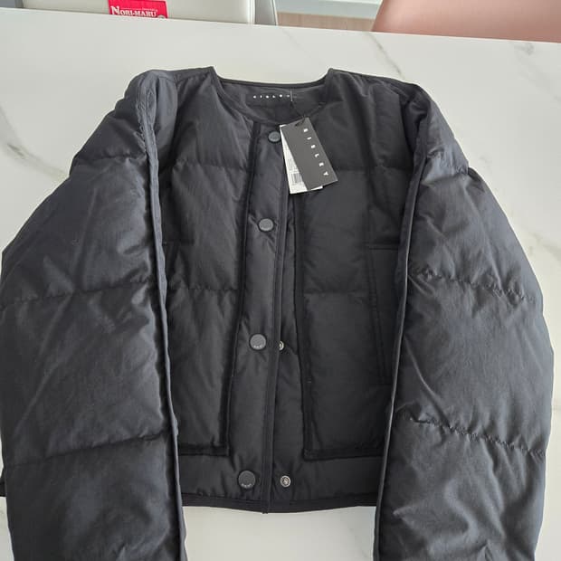 시슬리 덕다운숏 패딩42(55)