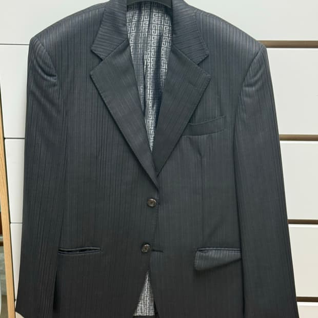 지방시 스트라이프 블레이저