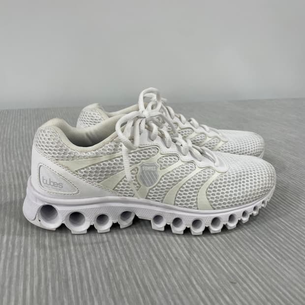 1028) K-Swiss 케이스위스 튜브 200 운동화 250mm