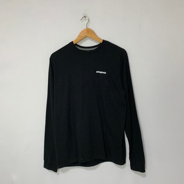 파타고니아 로고 프린팅 빈티지 롱슬리브 블랙 S