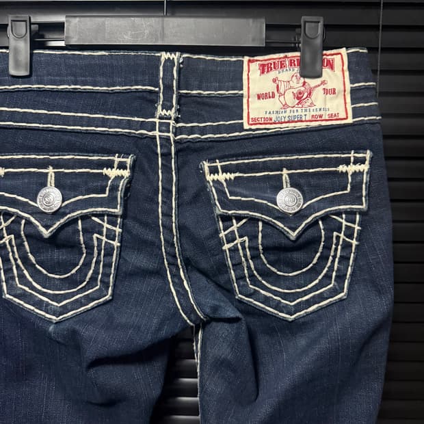 트루릴리젼 조이 수퍼 티 부츠컷 플레어진 나팔 바지 25 진청데님 스티치