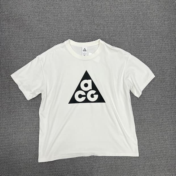 나이키 ACG 화이트 티셔츠 2XL