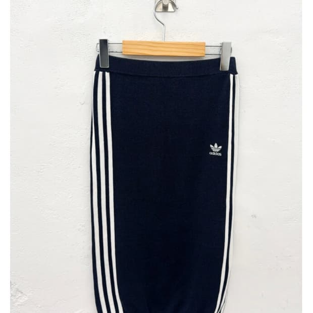아디다스 빈티지 치마
