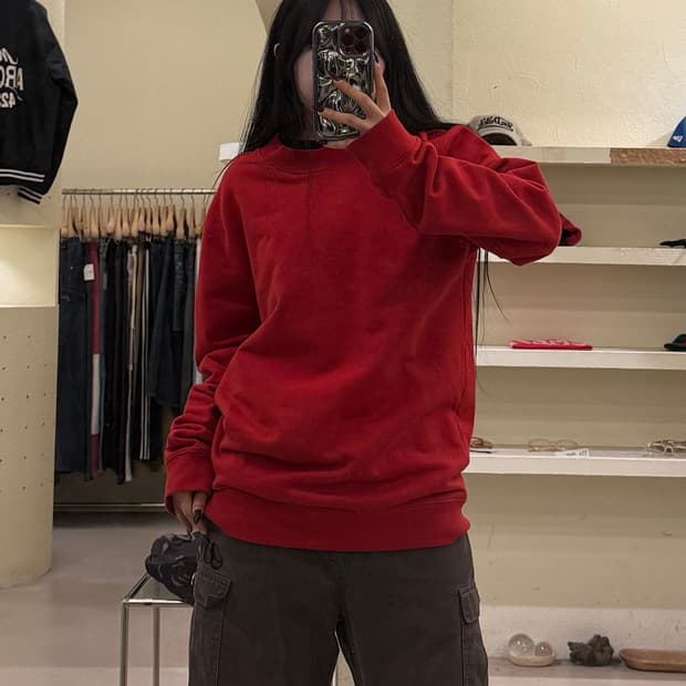 라프시몬스 레드 크루넥 스웻셔츠 U1692