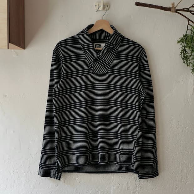 엔지니어드 가먼츠 숄카라 롱슬리브