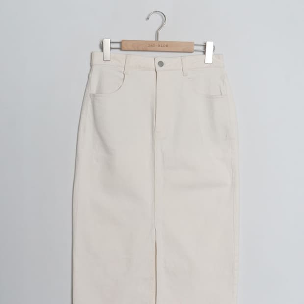 G U Narrow Denim Skirt (28~29)