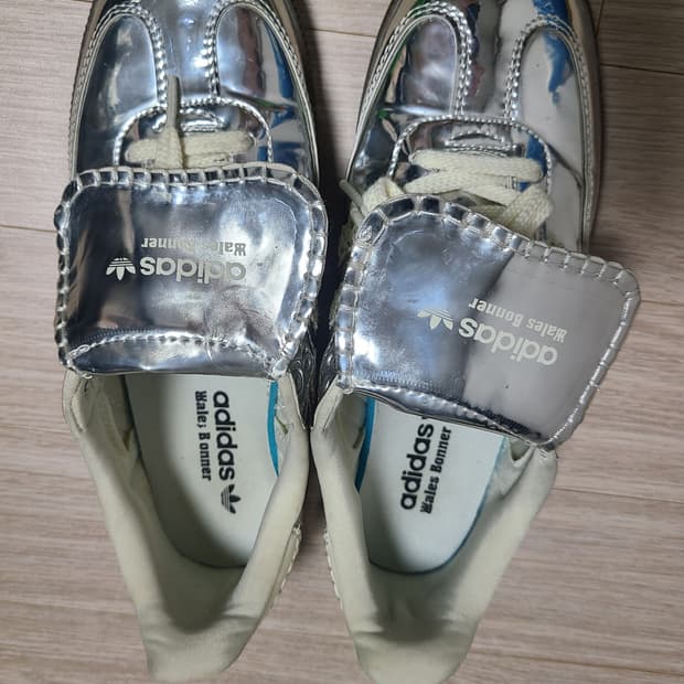 나이키 웨일즈보너 삼바 실버265