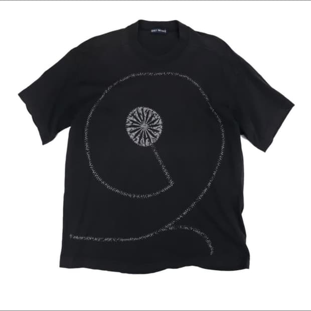 Issey Miyake 티셔츠