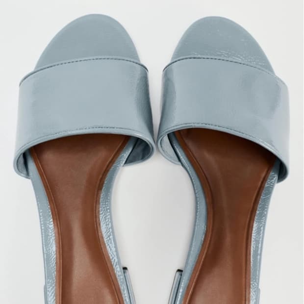 자라 에나멜 슬리퍼 40