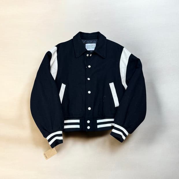 BIRTHDAYSUIT 스타디움 자켓