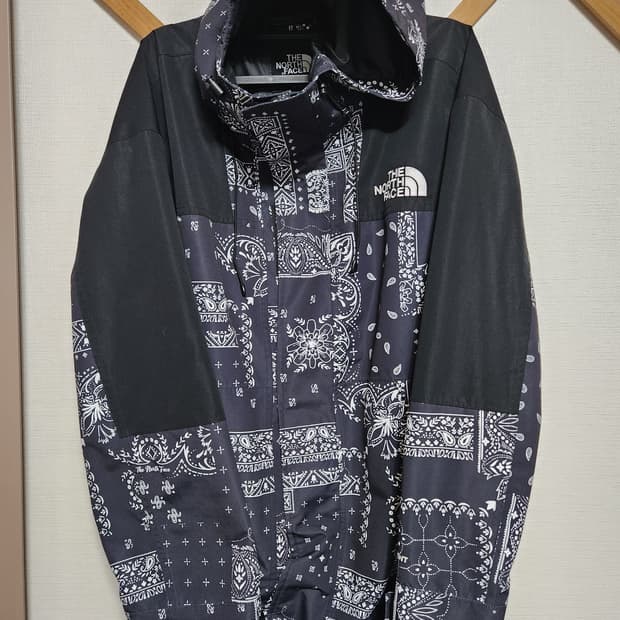 노스페이스 반다나 패턴 자켓