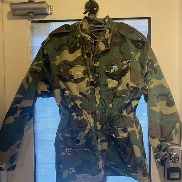 립합 밀리터리 여성 가슴50 기장70