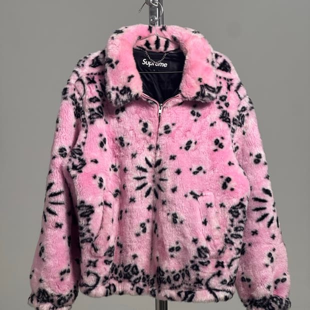 슈프림 반다나 퍼 자켓