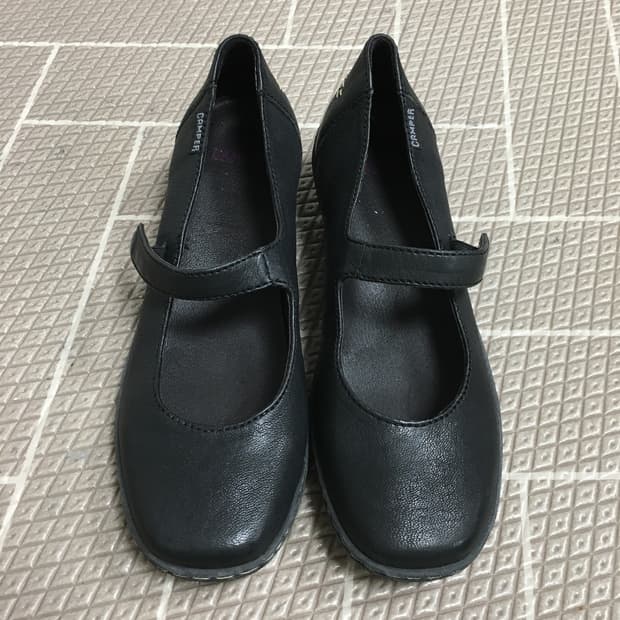 CAMPER 캠퍼 플랫 슈즈 35 225