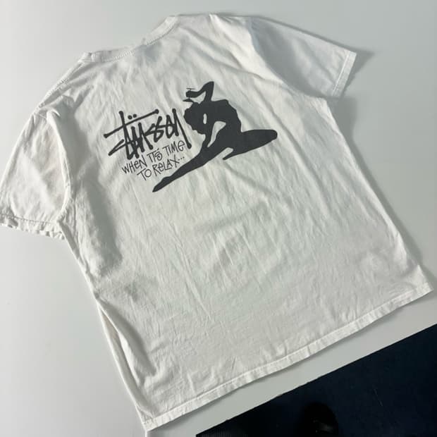 Stussy 스투시 레이디 실루엣 화이트 반팔티셔츠