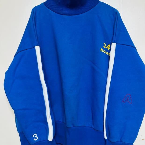 아더에러 목폴라