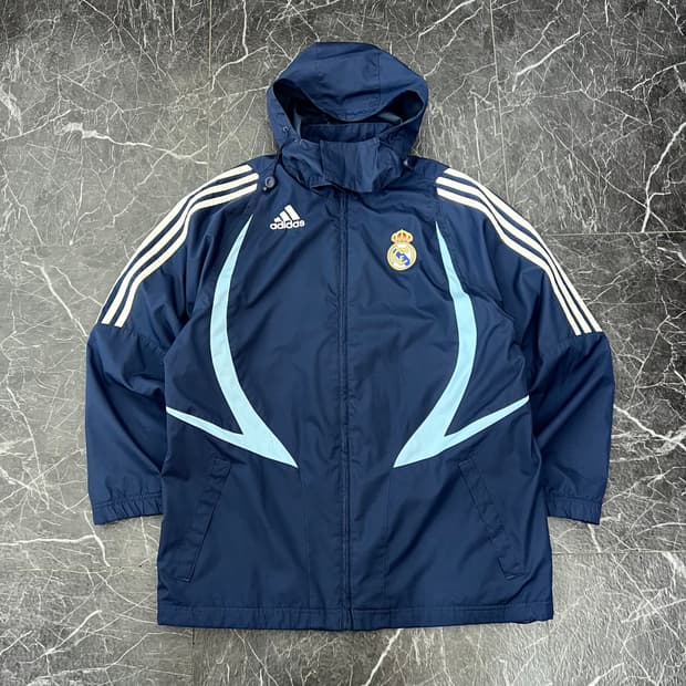 아디다스 레알마드리드 엠블럼 후드 바람막이 자켓