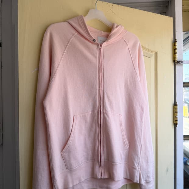 Unused pink hoodie zip