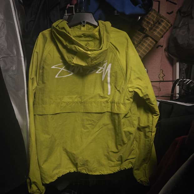 (L)스투시 비치쉘 바람막이 슬라임  팝니다. 상태좋아요.