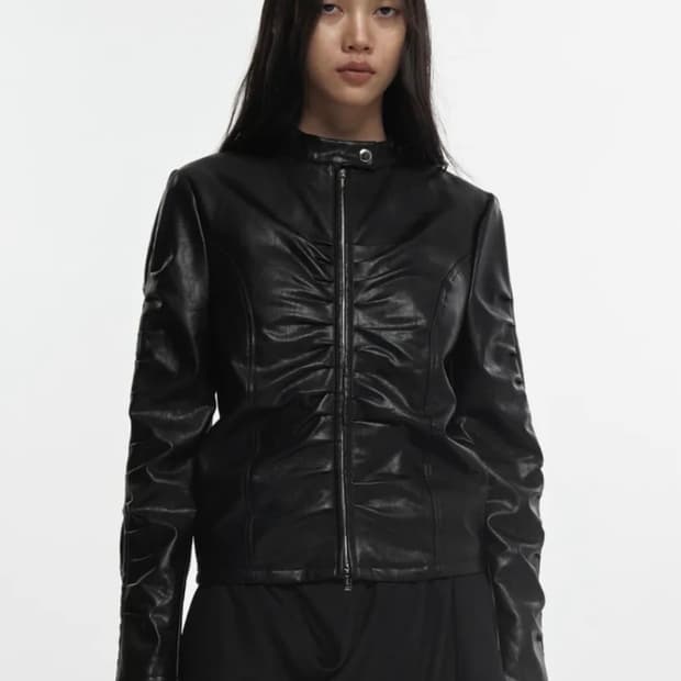 나체 셔링 레더 자켓