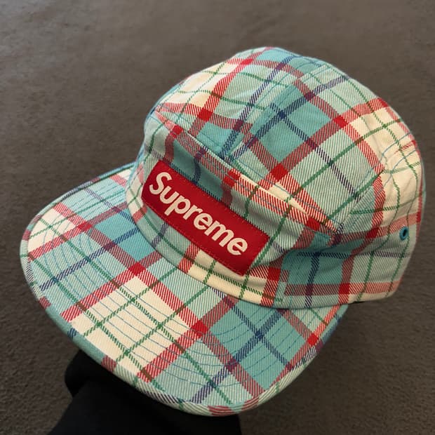 슈프림 체크 캠프캡 처분 새상품급 