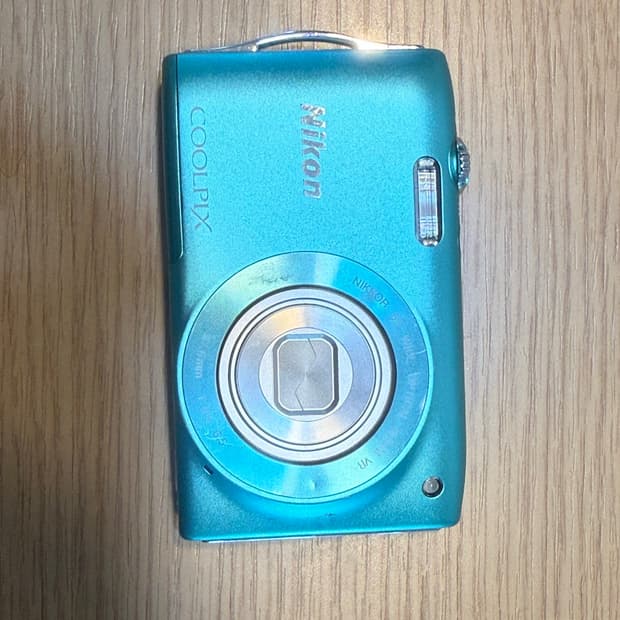 니콘 쿨픽스 s3300 디카