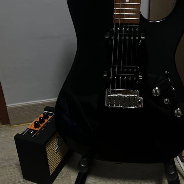 코로나 모던 플러스 일렉기타 + 오렌지 미니앰프 + 소니 유선 헤드셋