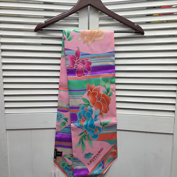 레오나드 실크 스카프 새제품