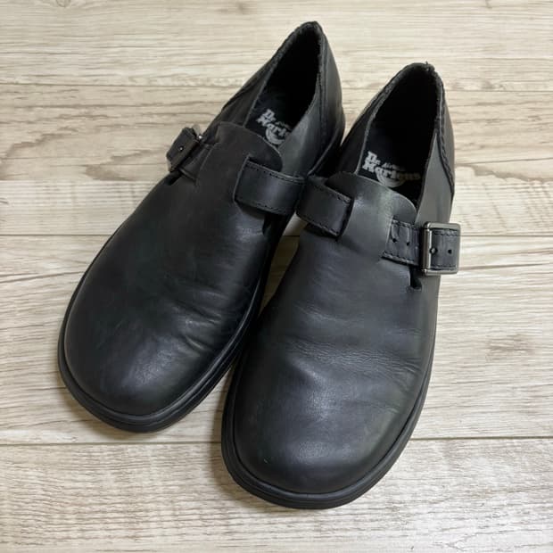 닥터마틴 패트리샤 블랙 230