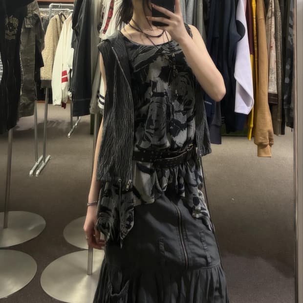 Nocturnal Grunge 🐈‍⬛🥀