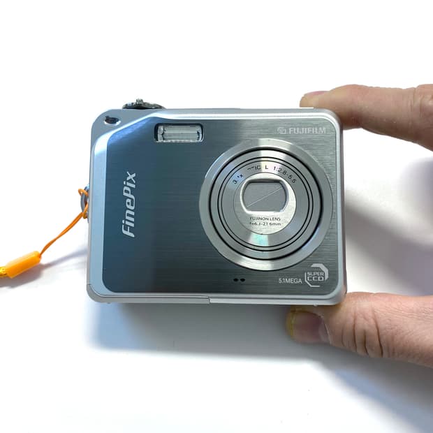 후지 파인픽스 V10 디지털 카메라