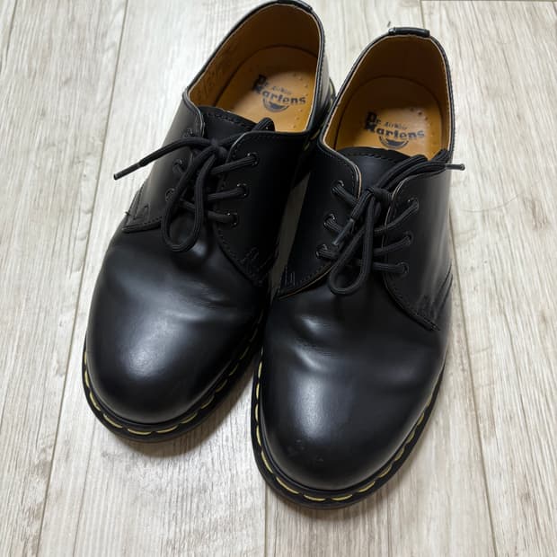 닥터마틴 1461 3홀 스무스 270