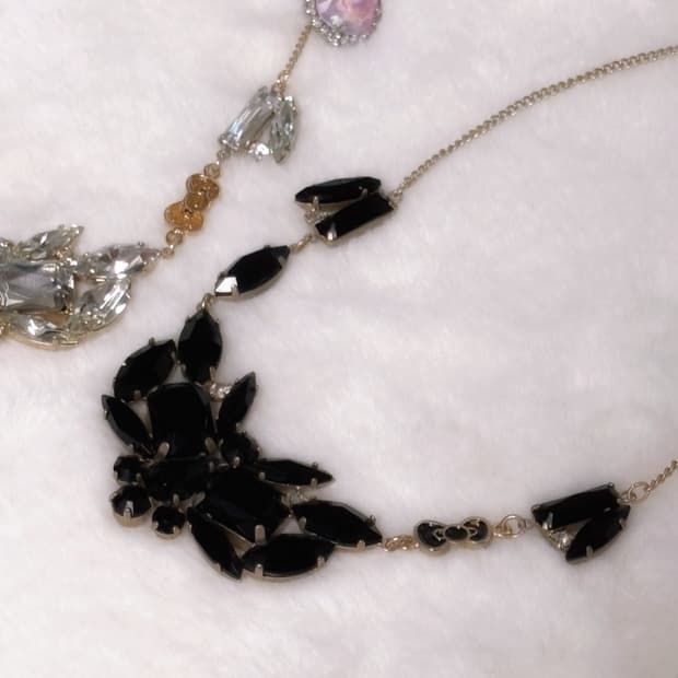 고전키티 로판 영애 크리스탈 레이어드 리본 큐빅 빈티지 목걸이