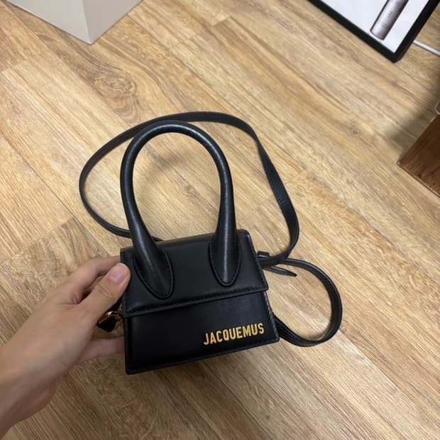 자크뮈스 르 치키토 핸드백