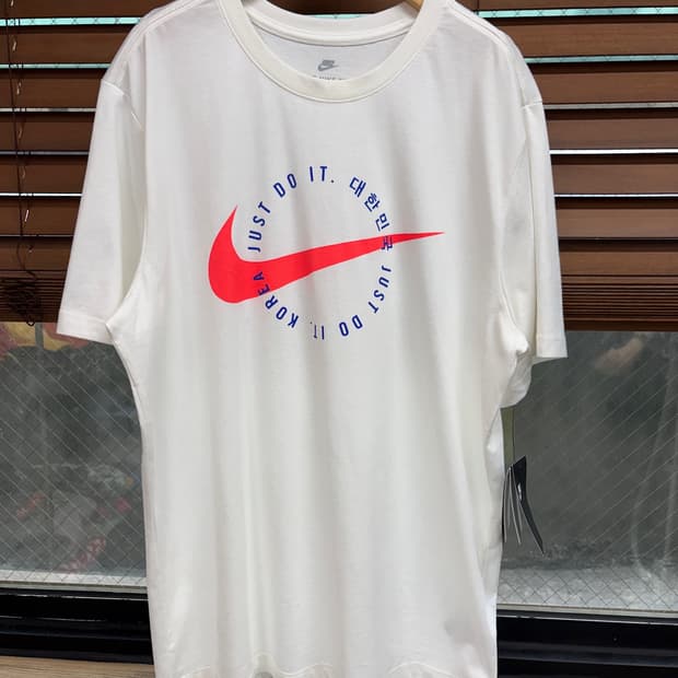 Nike 나이키 서울 시티 반팔 티셔츠
