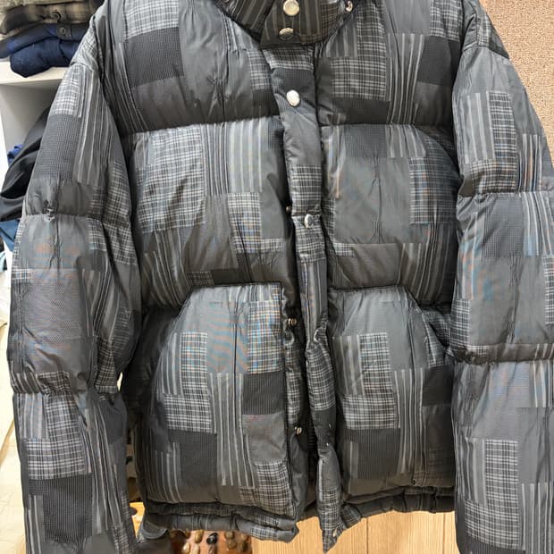 예스아이씨 인세인개러지 패딩 (S)