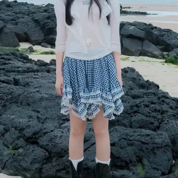 플레따 프릴 블라우스 화이트