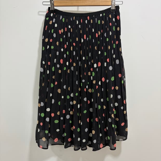 도트 플리츠 레이스 스커트