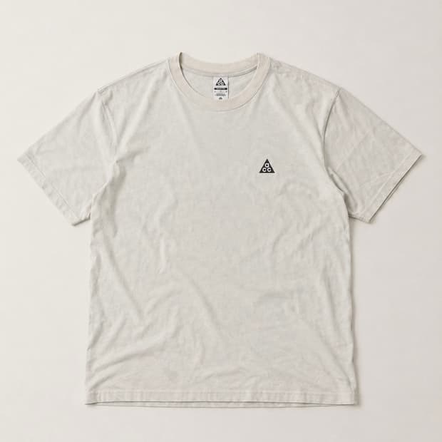 Nike ACG 나이키 화이트 라운드 반팔