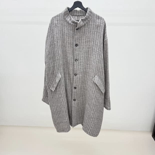 Bergfabel (베르그파벨) 스트라이프 울 코트